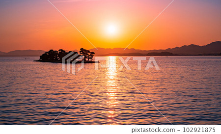 真嗣湖的黃昏 102921875