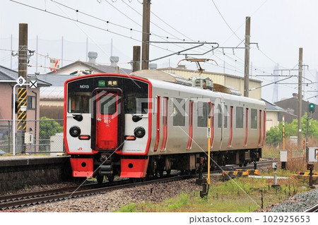 [JR Kyushu] Series 815 (Kagoshima Main Line: Hizen-Asahi Station) 102925653