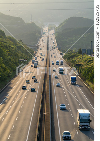 《Shizuoka Prefecture》 Shin Tomei Expressway / Aorta of Japan 102925735