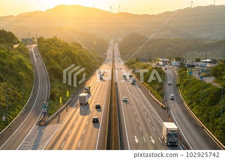 《Shizuoka Prefecture》 Shin Tomei Expressway / Aorta of Japan 《Shizuoka Prefecture》 Shin Tomei Expressway / Aorta of Japan 102925742