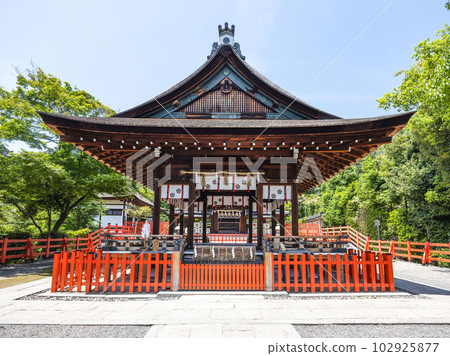 Kenkun Shrine (Kita Ward, Kyoto City) Worship Hall 102925877