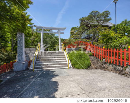 Kenkun Shrine(京都市北區)前往本殿的方法 Kenkun Shrine(京都市北區)前往本殿的方法 102926046