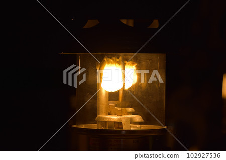 Camping Warm lantern lights Camping Warm lantern lights 102927536