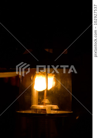 Camping Warm lantern lights Camping Warm lantern lights 102927537
