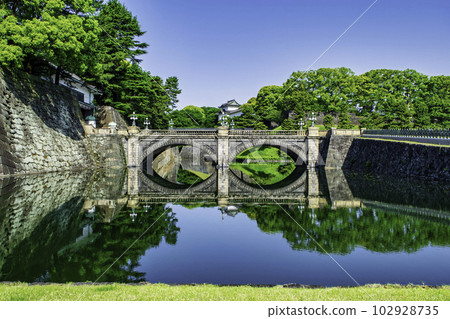 皇居二重橋(石橋正門) 皇居二重橋(石橋正門) 102928735