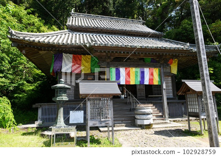 [Anan City, Shikoku 88 Temple Pilgrimage, Awa, No. 22 Fudasho "Byodo-ji Temple" Main Hall] 102928759