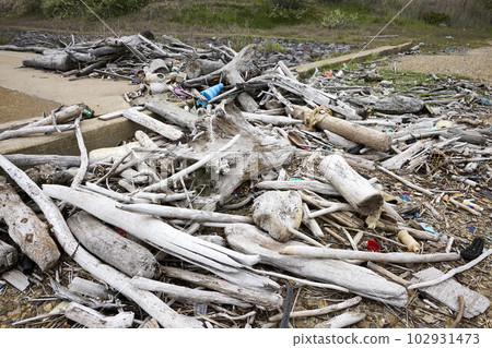 Marine garbage Drifting garbage 102931473