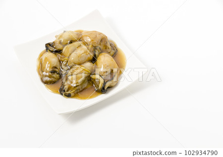Boiled oysters Boiled oysters 102934790