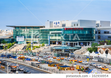 Seoul Station *partially soft focus 102938954