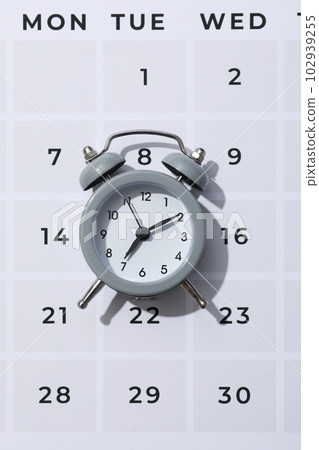 Concept of time management with alarm clock Concept of time management with alarm clock 102939255