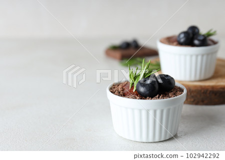 Concept of delicious and sweet food - chocolate mousse 102942292