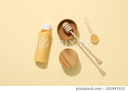 Concept of face and skin care supplies - Honey cosmetic 102943325