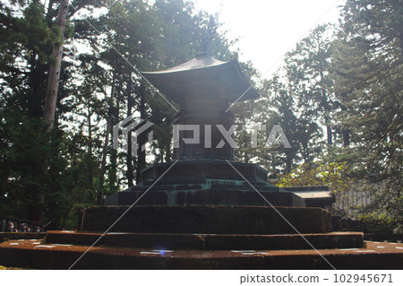 Mausoleum of Ieyasu Tokugawa Nikko Toshogu Okusha Treasure Pagoda 102945671