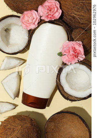 Concept of body and skin care accessories - coconut cosmetic 102962976