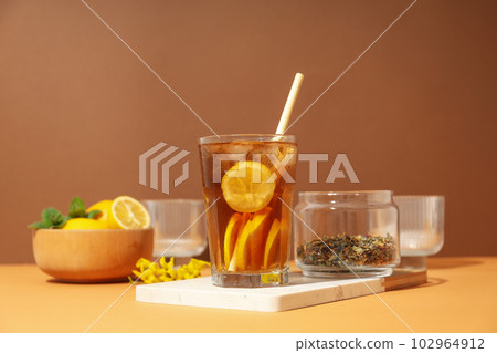 Ice tea - drink for refreshing in hot summer weather 102964912