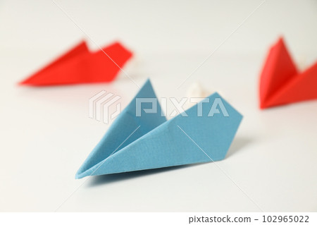 Business, startup and sponsorship concept with paper planes on white background 102965022