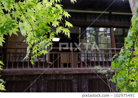 大氣的老日本房子景觀材料 102975491