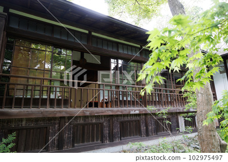 大氣的老日本房子景觀材料 大氣的老日本房子景觀材料 102975497