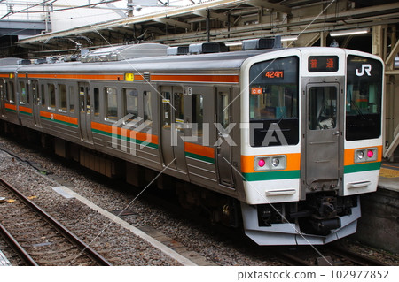 兩毛線211系列(6節車廂:小山⇔高崎) 兩毛線211系列(6節車廂:小山⇔高崎) 102977852
