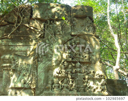 Angkor Ruins_Banteay Srei Angkor Ruins_Banteay Srei 102985697