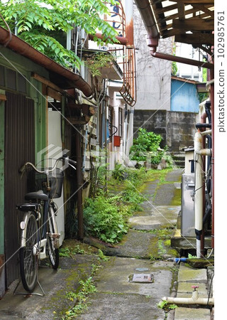 後巷,吉卜力的世界 後巷,吉卜力的世界 102985761