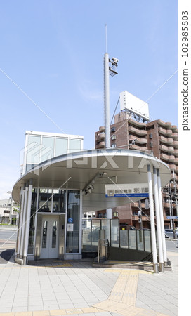 Hanshin Railway Sakuragawa Station entrance/exit, stairs and elevator installed 102985803