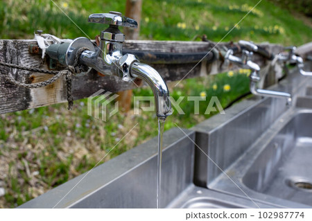 water faucet water faucet 102987774
