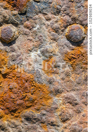 grunge rusted metal texture, rust and oxidized metal background. grunge rusted metal texture, rust and oxidized metal background. 102989034