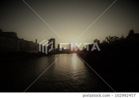 漫步大阪中之島,從渡邊橋到天滿橋 漫步大阪中之島,從渡邊橋到天滿橋 102992457