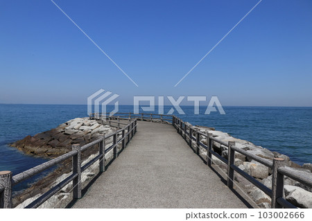 beautiful sea and blue sky beautiful sea and blue sky 103002666