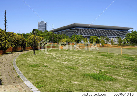 Tokyo Aquatics Center (Tatsumi no Mori Seaside Park) 103004316
