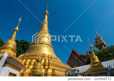 Golden pagoda of Wat Phai Lom  in Koh Kret, Nonthaburi 103008572