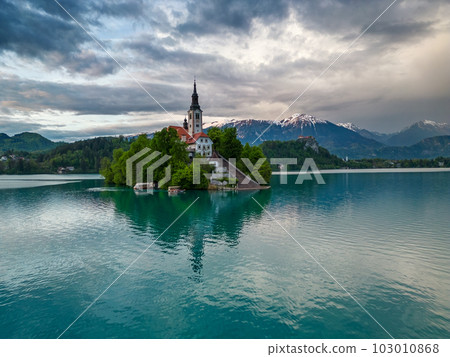 Bled lake with church on small island Bled lake with church on small island 103010868