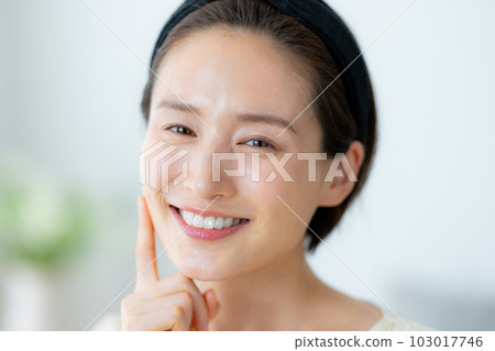 Living skin care Living skin care 103017746