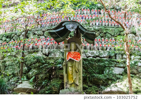 Mizuko Jizo Group at Shoshazan Engyoji Temple Mizuko Jizo Group at Shoshazan Engyoji Temple 103025752