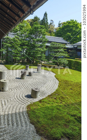 Tofuku-ji Temple Honbo Garden Hasso-no-niwa East Garden Tofuku-ji Temple Honbo Garden Hasso-no-niwa East Garden 103025994