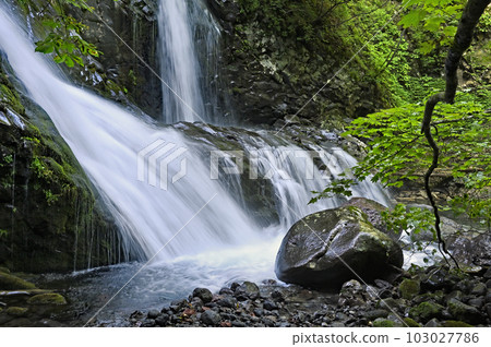 Komorebi Waterfall in Mt. Ontake Yugi Birin 103027786