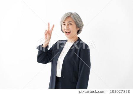 商務資深女性和平 103027858