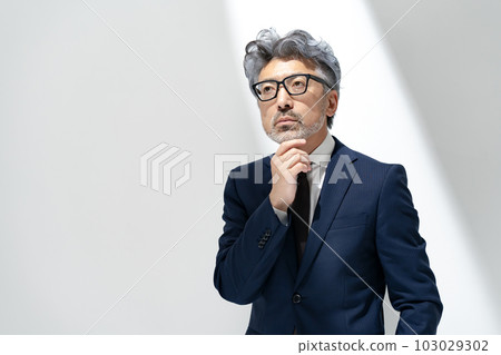 業務高級 103029302