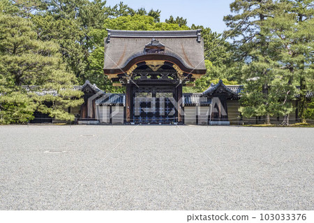 Kyoto Imperial Palace (Spring 2023) Kenshunmon Kyoto Imperial Palace (Spring 2023) Kenshunmon 103033376