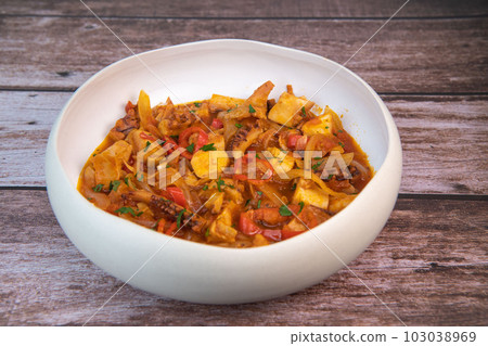 Recipe for octopus Provencal vegetables style Recipe for octopus Provencal vegetables style 103038969