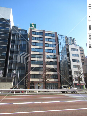 Near Ginza 1-chome 103040413