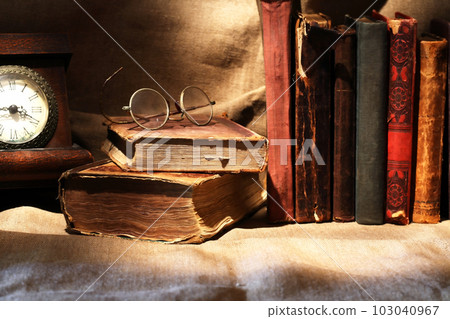 Vintage Still Life Vintage Still Life 103040967