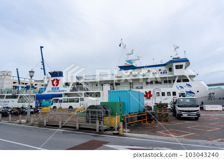 Tomarin Naha Tomari Port, boarding area and ship Tomarin Naha Tomari Port, boarding area and ship 103043240