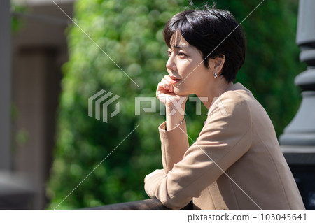 Business OL young woman 103045641