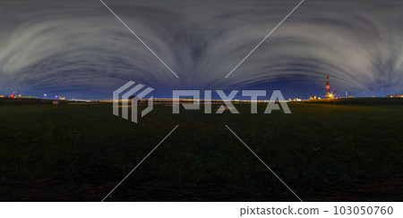 夜間地面拍攝的360度靜態圖像（360度VR素材） 103050760