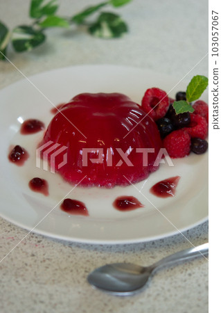 Raspberry jelly Raspberry jelly 103057067