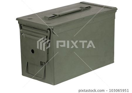 US army green metal ammo box for gun cartridges. 103065951