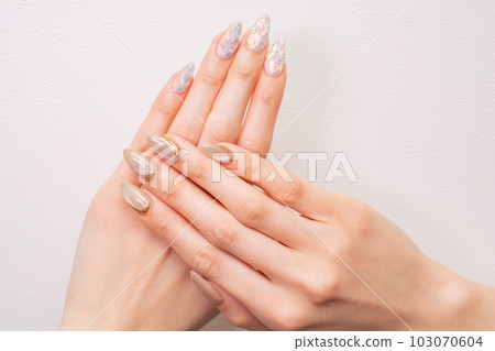nail nail 103070604
