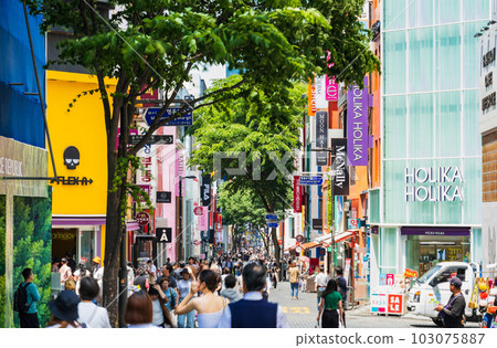 首爾明洞 *部分柔焦 首爾明洞 *部分柔焦 103075887